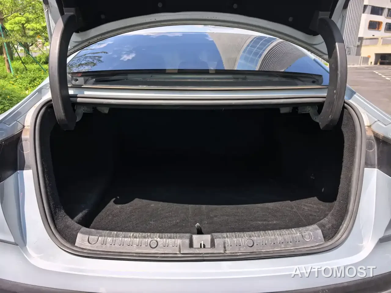BYD Qin L 2024 DM-i 80KM Superior — фото 16