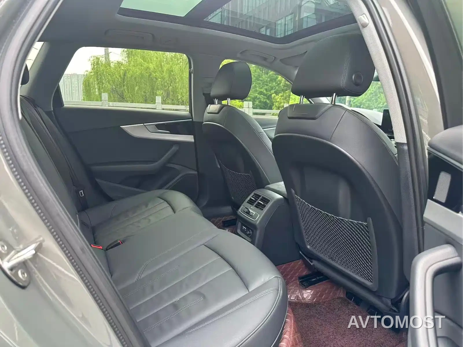 Audi A4 (Import) 2024 Avant 40 TFSI Fashion Sport — фото 9
