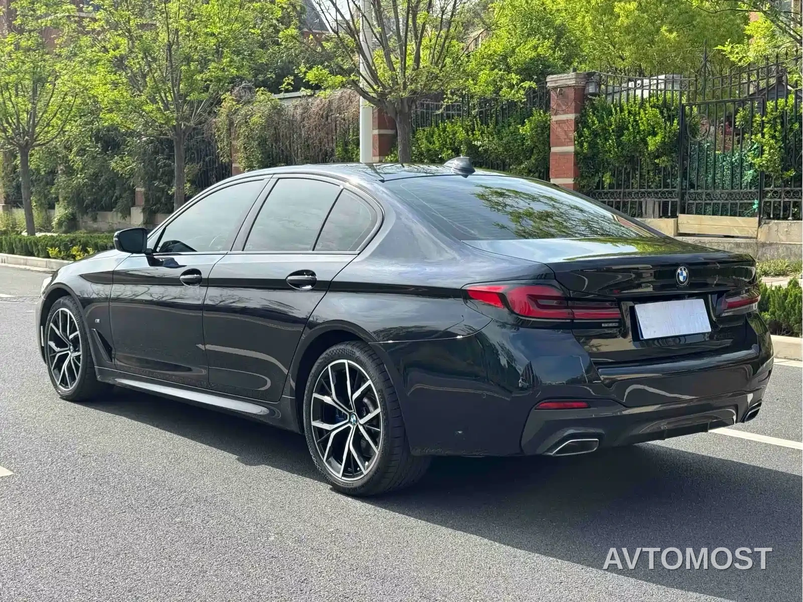 BMW 5 Series (Import) 2022 530i M Sport Package — фото 7