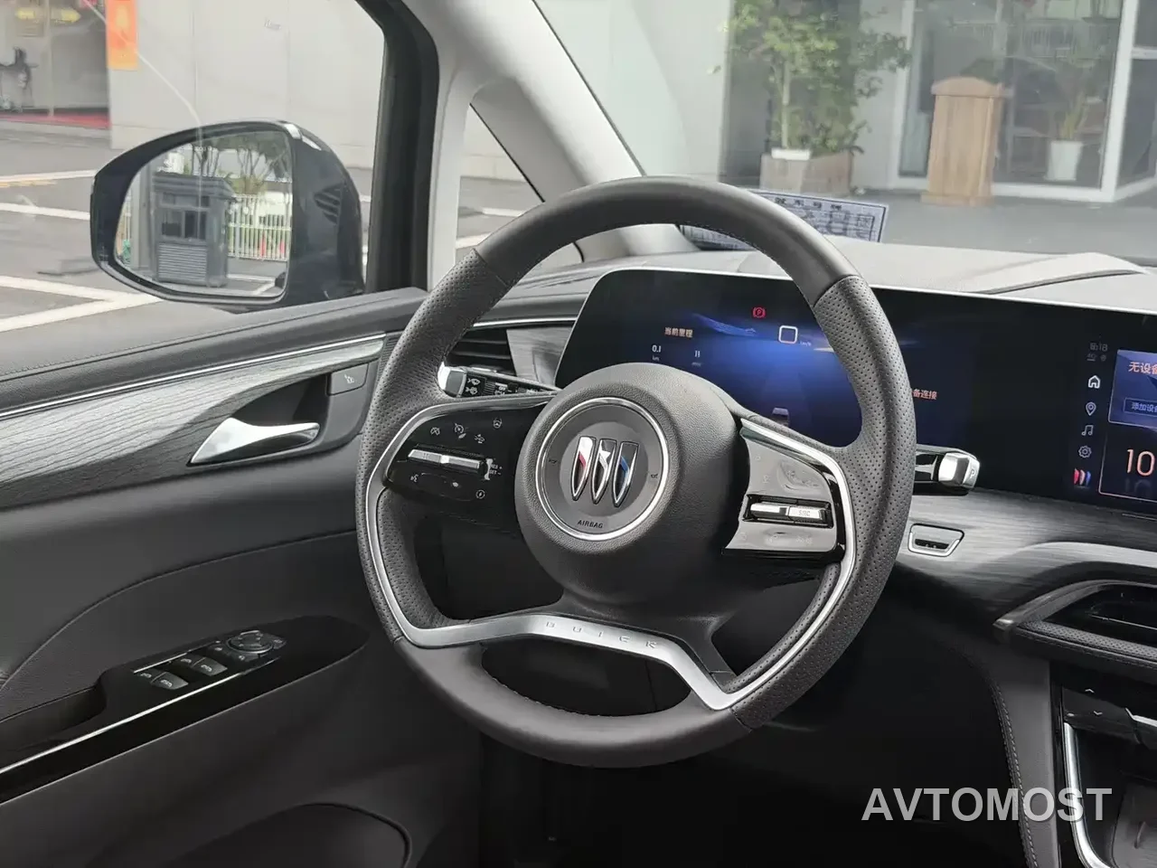 Buick GL8 New Energy 2025 Land Honor Premium Edition 7-Seater — фото 12