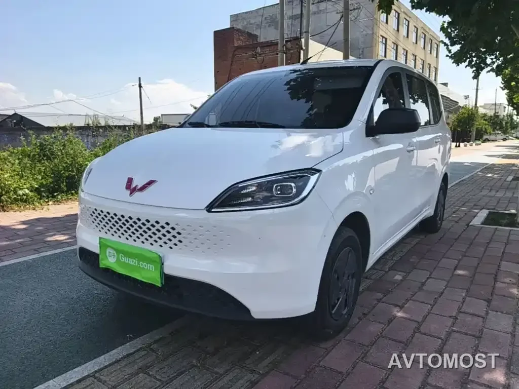 Wuling Hongguang New Energy 2025 Extended-Range Hybrid 50KM Comfort Version — фото 2