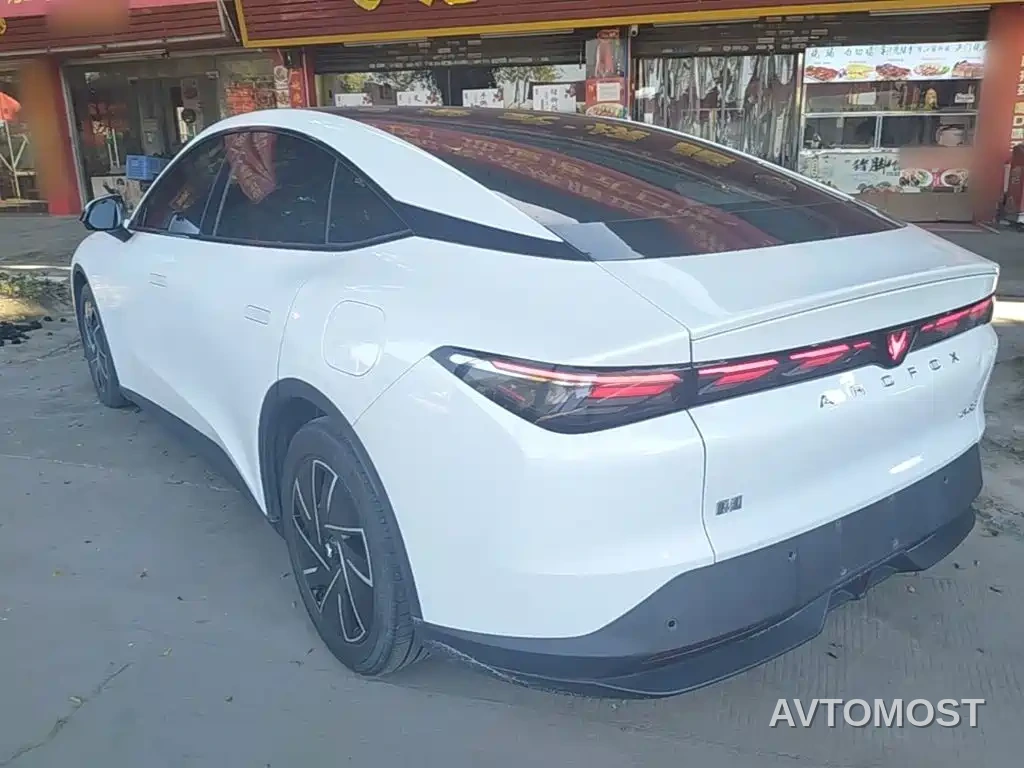Arcfox Alpha S5 2025 Model 560PRO 185kW — фото 4