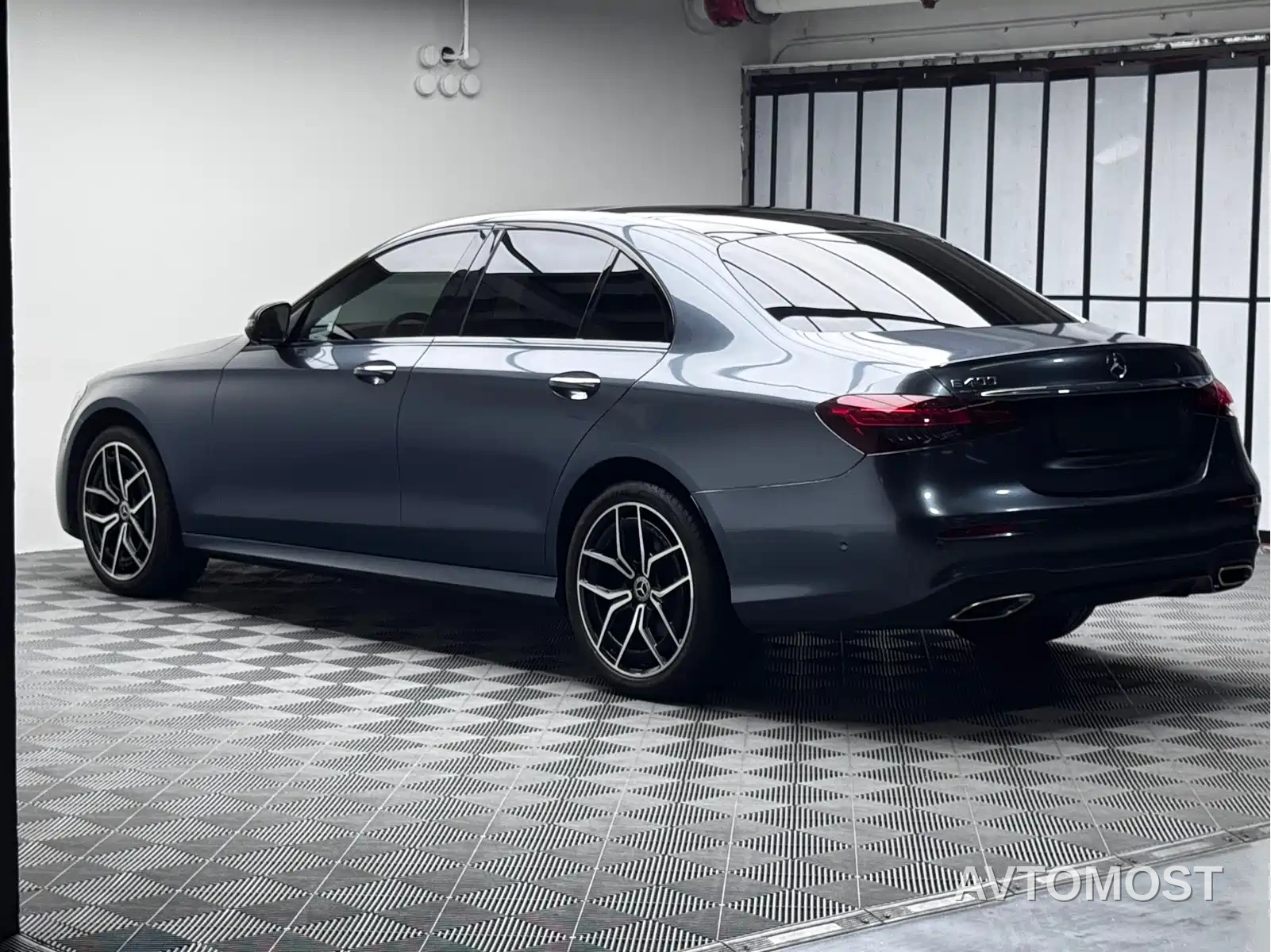 Mercedes-Benz E-Class (Import) 2021 E 300 Sport — фото 8