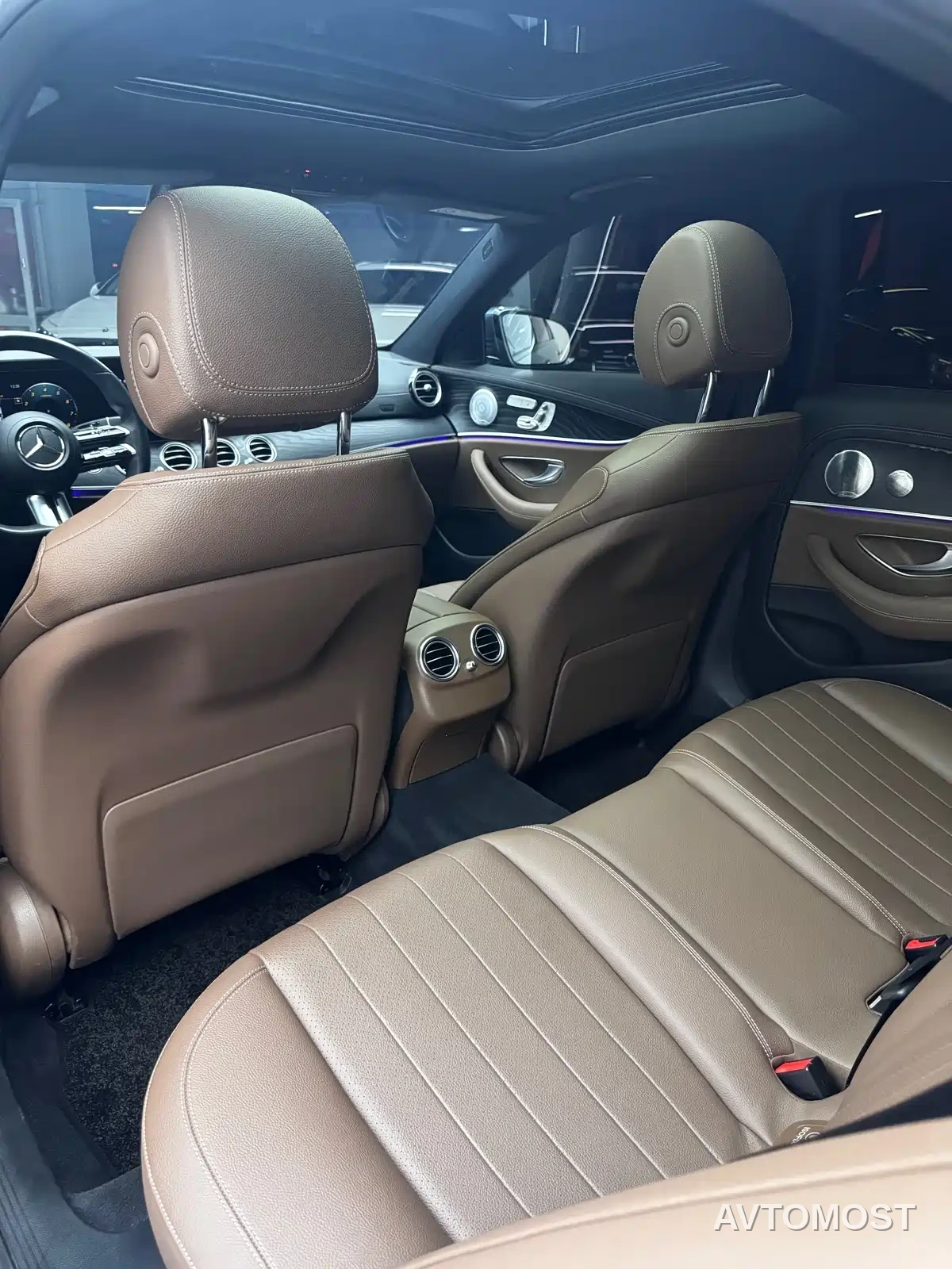 Mercedes-Benz E-Class (Import) 2021 E 300 Sport — фото 18