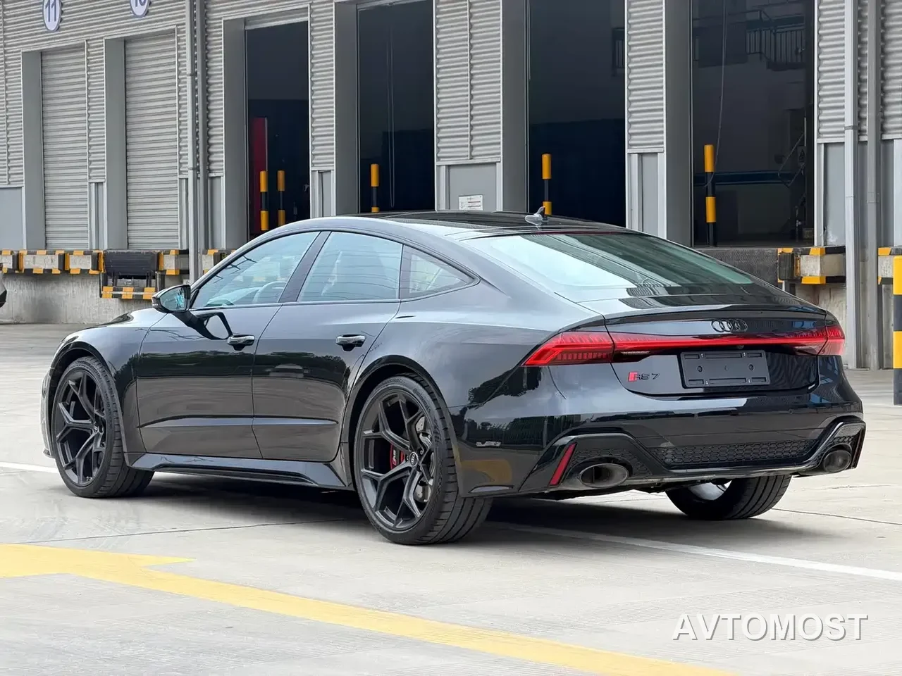 Audi RS 7 2025 RS 7 4.0T Sportback Performance — фото 4