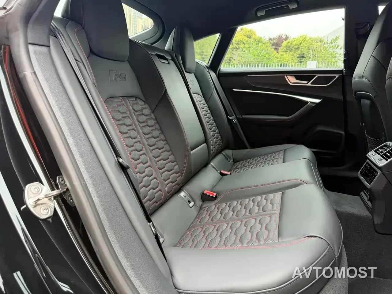 Audi RS 7 2025 RS 7 4.0T Sportback Performance — фото 11