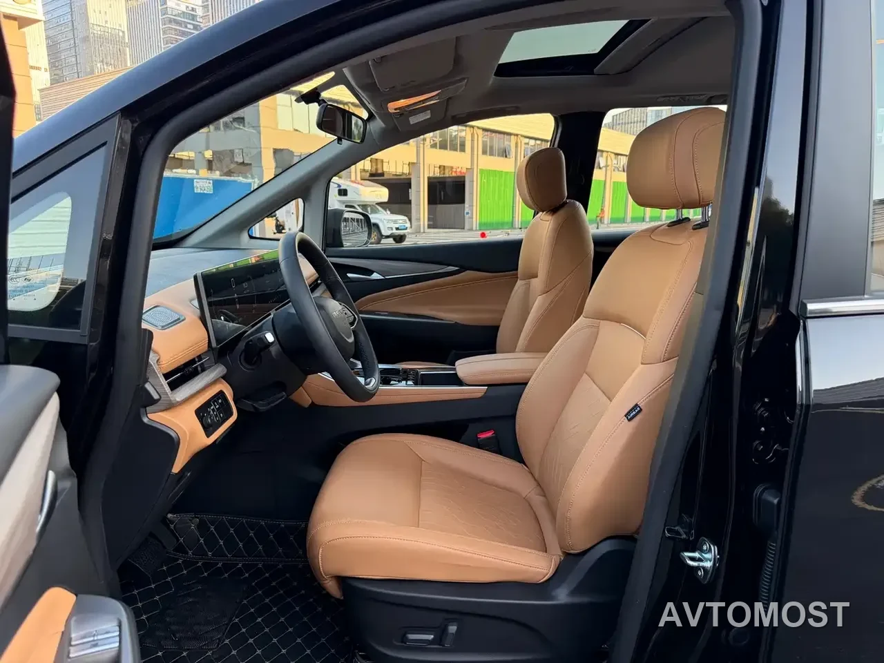 SAIC Maxus G50 PHEV 2025 Pilot Edition — фото 8