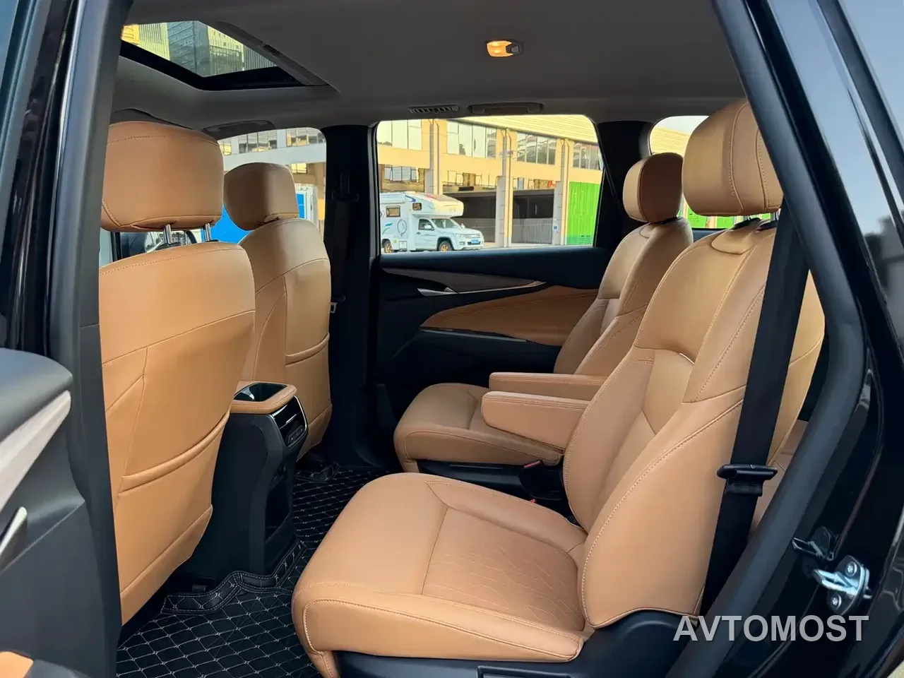 SAIC Maxus G50 PHEV 2025 Pilot Edition — фото 13
