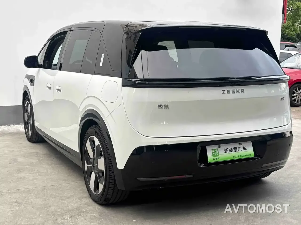 Zeekr MIX 2025 Smart Driving Edition — фото 6