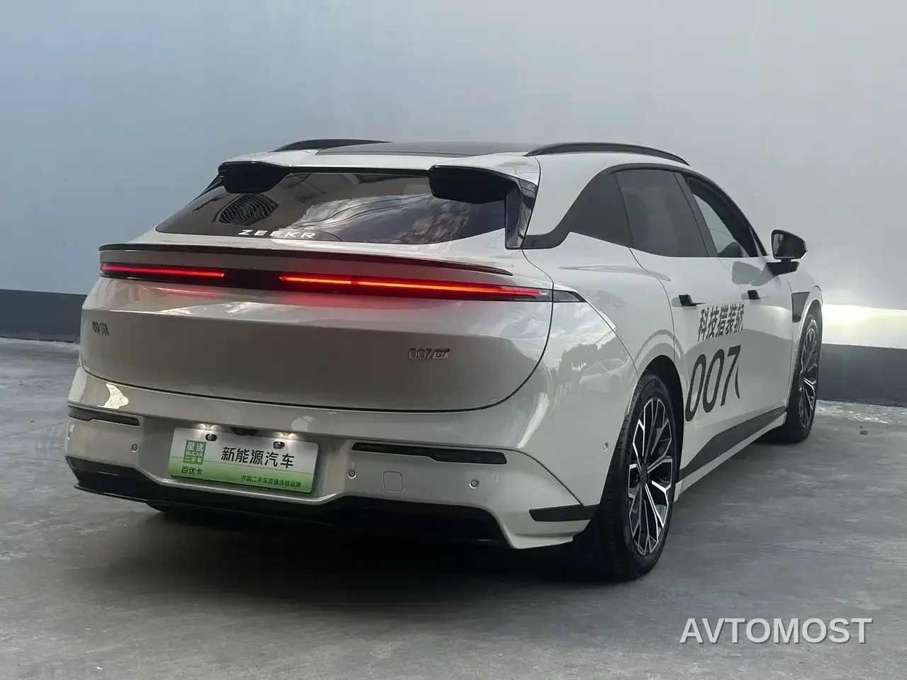 Zeekr 007GT 2025 Long Range RWD Smart Driving Edition 100kWh — фото 6
