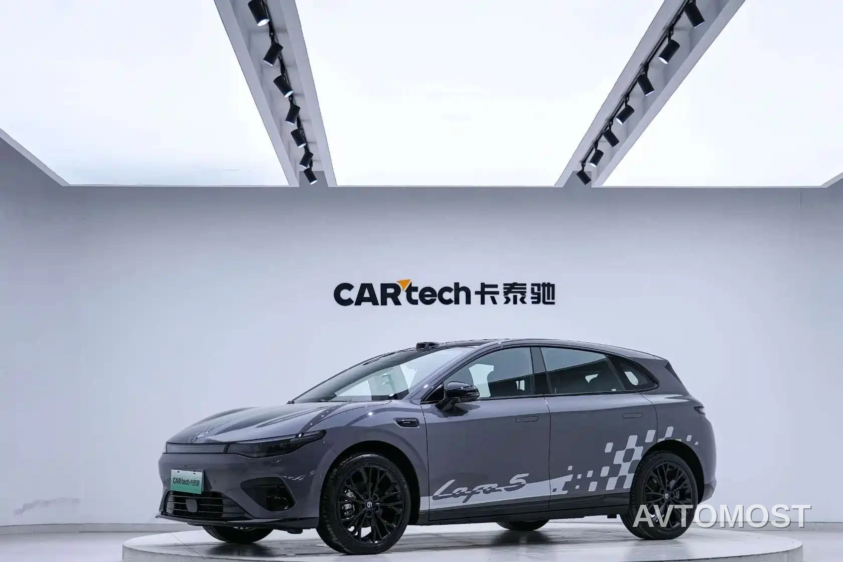 Leapmotor Lafa 5 2026 515 Standard Model — фото 1