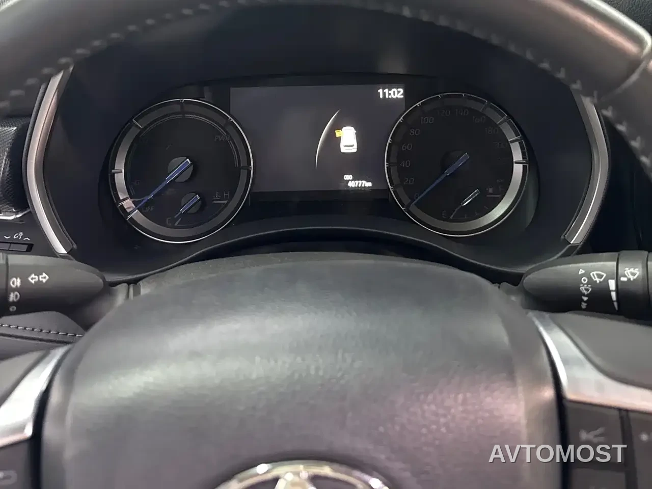 Toyota Highlander 2023 2.5L Smart Hybrid Dual Engine AWD Premium 7-Seater — фото 11