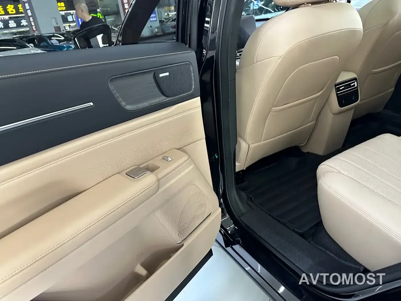 Jetour Shanhai L7 PLUS 2025 Model Base Trim 7-Seater — фото 8