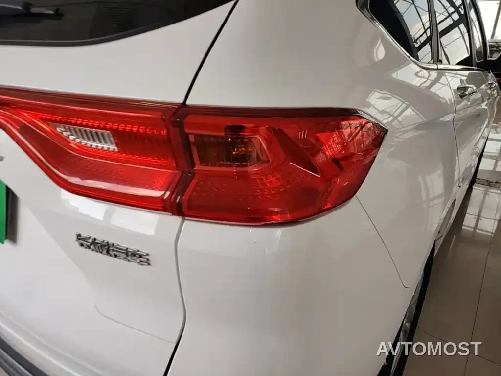 Haval M6 2021 PLUS 1.5T DCT Elite Smart Connect — фото 7