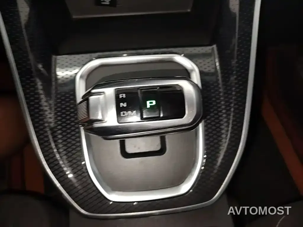Haval M6 2021 PLUS 1.5T DCT Elite Smart Connect — фото 13