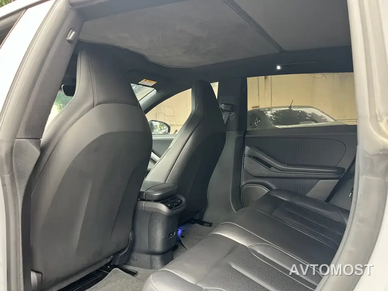 NIO ET5T 2024 75kWh Touring — фото 10