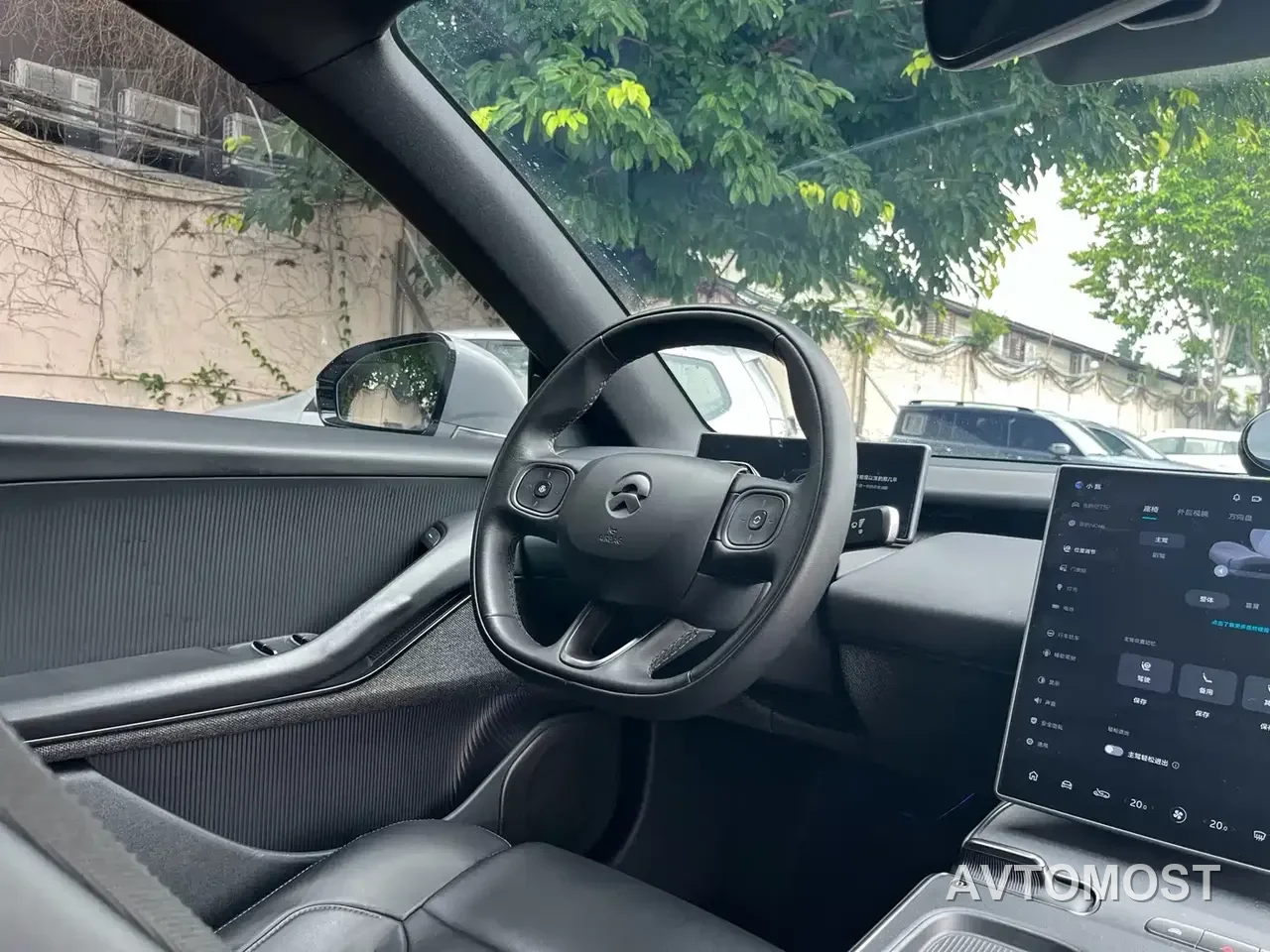 NIO ET5T 2024 75kWh Touring — фото 15