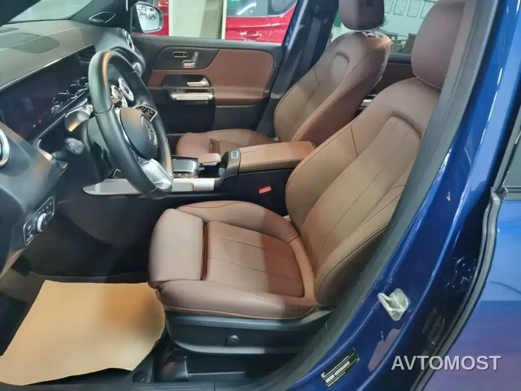 Mercedes-Benz GLB 2024 GLB 220 4MATIC — фото 11