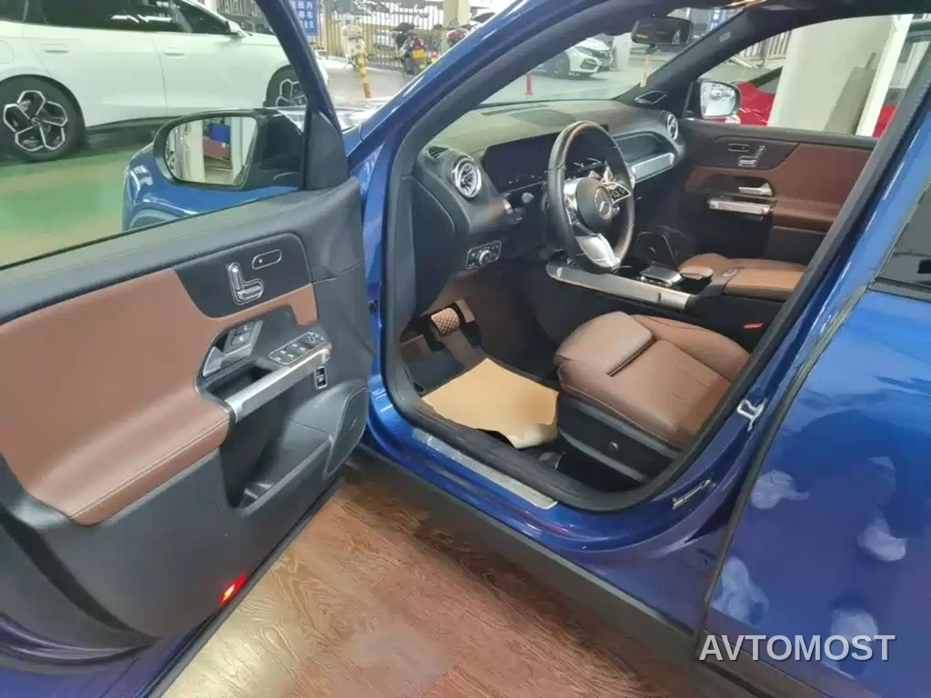 Mercedes-Benz GLB 2024 GLB 220 4MATIC — фото 12