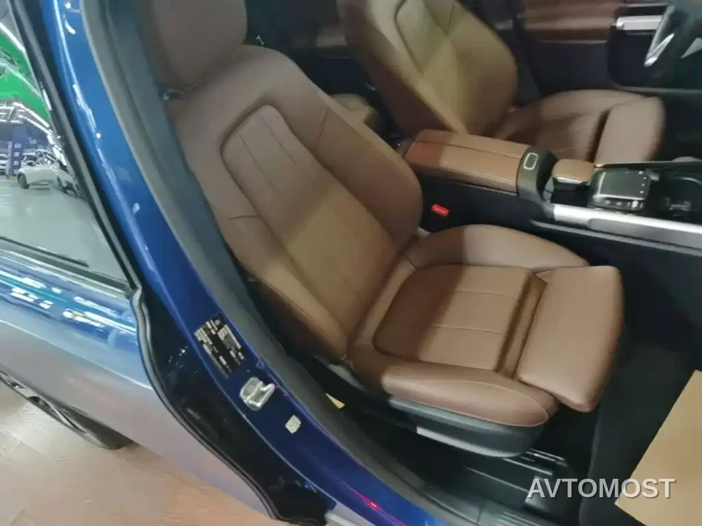 Mercedes-Benz GLB 2024 GLB 220 4MATIC — фото 20
