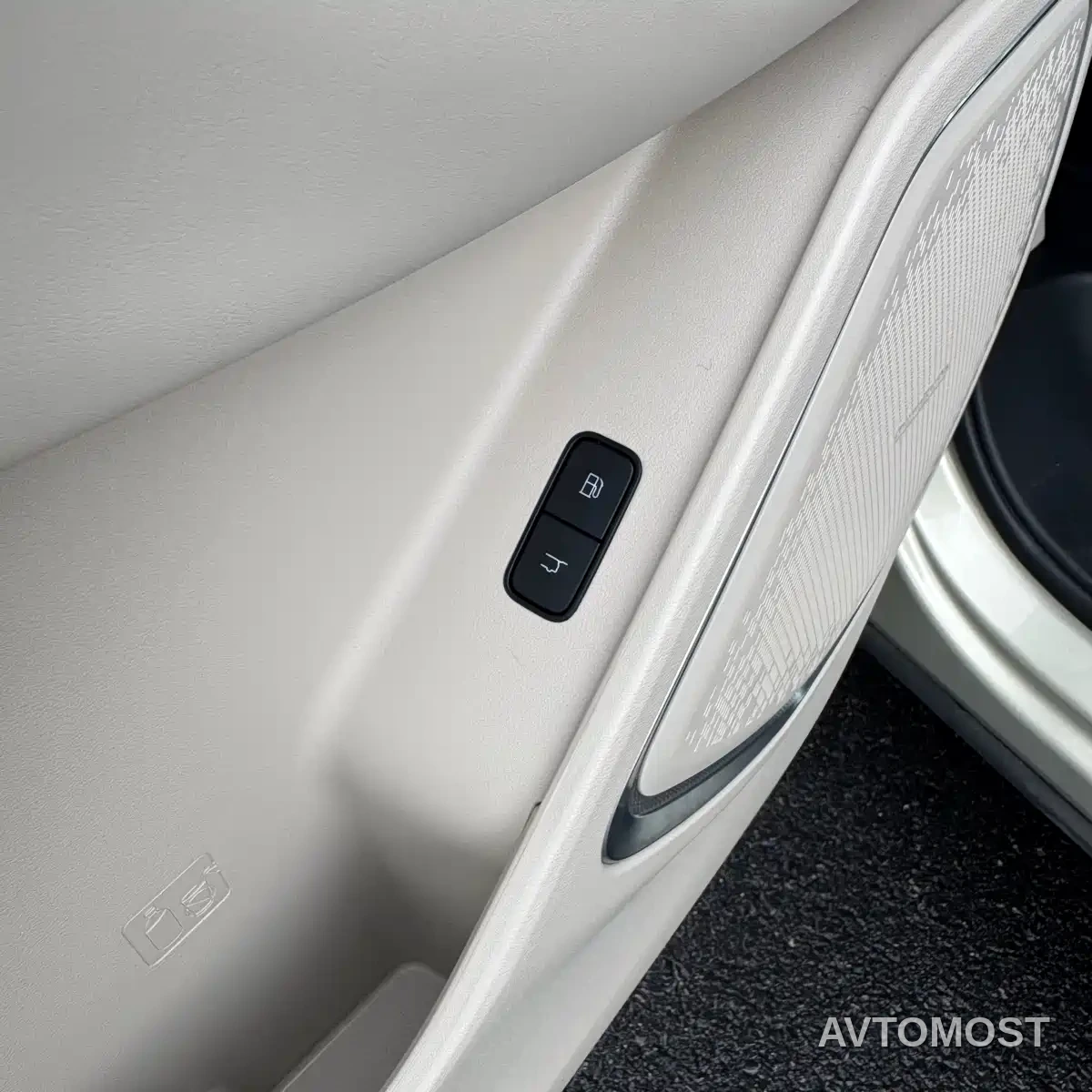 WEY Alpine 2023 AWD Flagship — фото 12