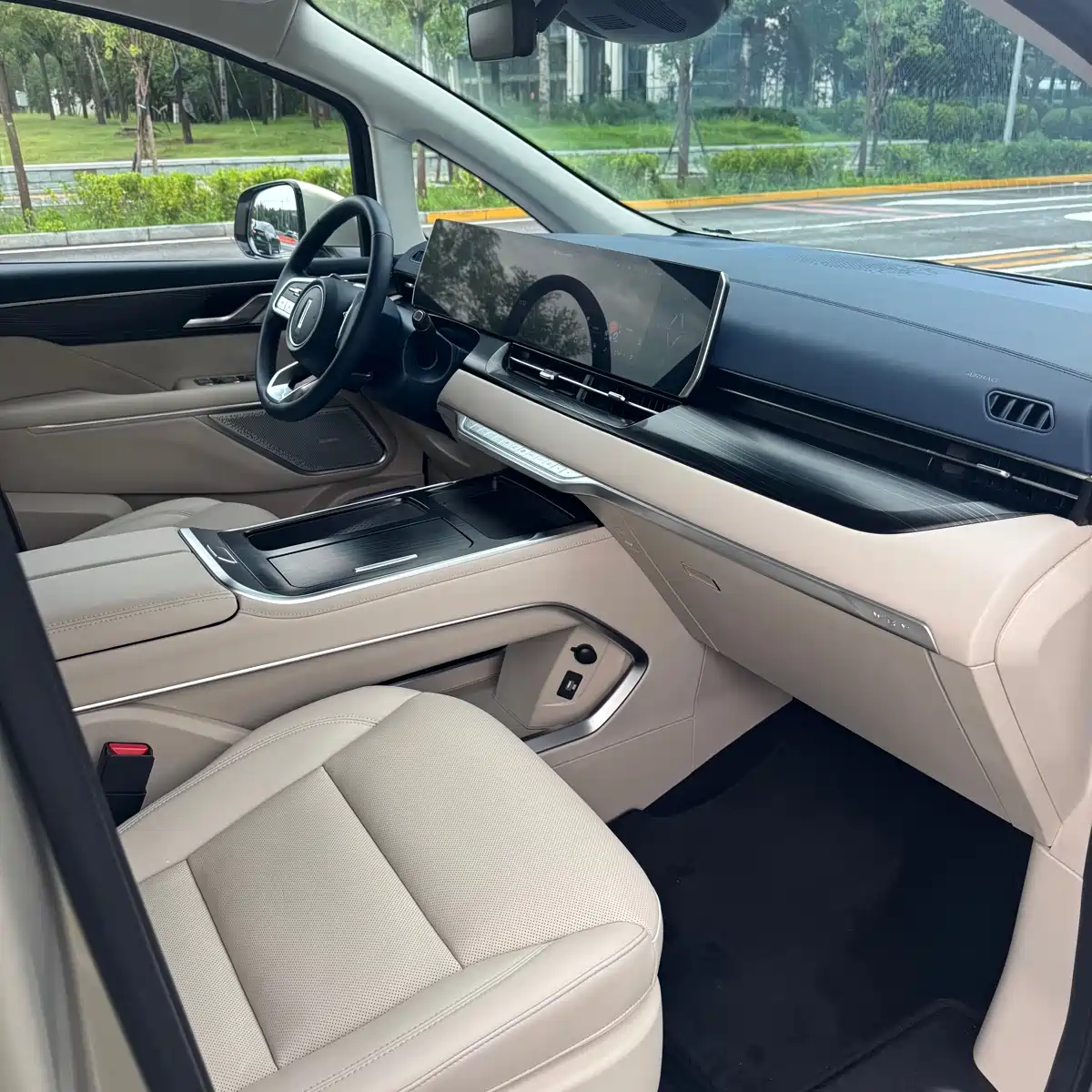 WEY Alpine 2023 AWD Flagship — фото 19
