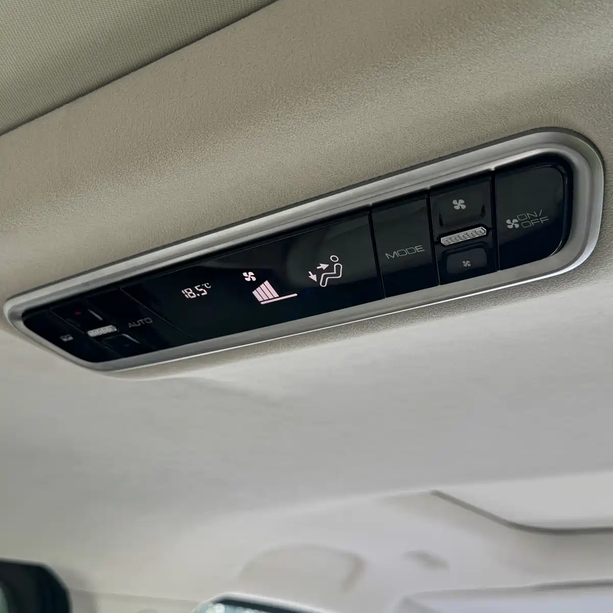 WEY Alpine 2023 AWD Flagship — фото 26