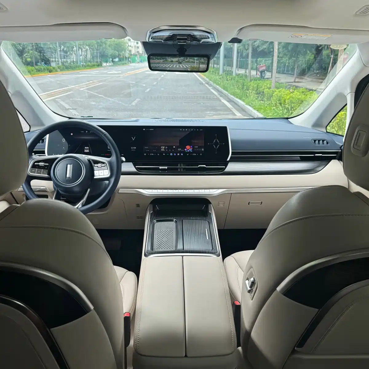 WEY Alpine 2023 AWD Flagship — фото 33