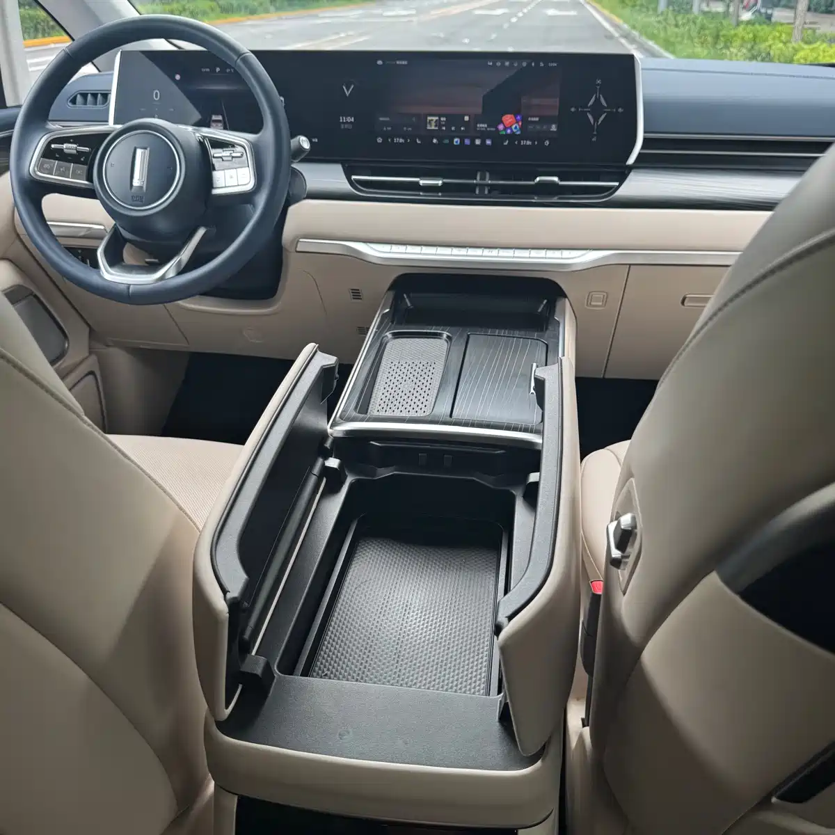 WEY Alpine 2023 AWD Flagship — фото 34