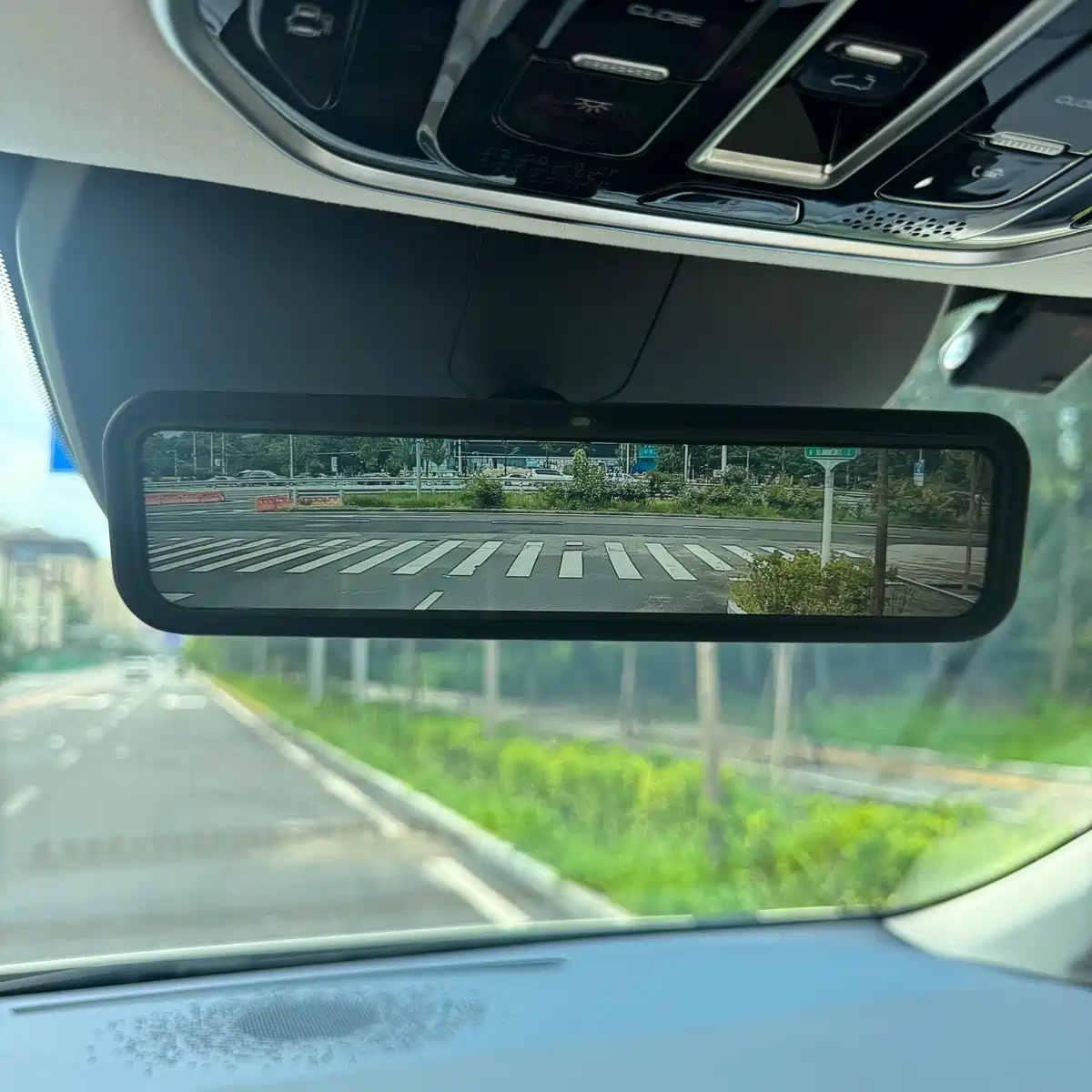 WEY Alpine 2023 AWD Flagship — фото 40