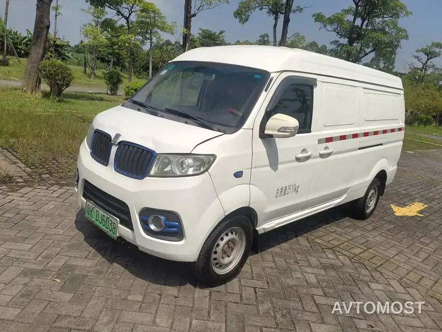 Yuan Cheng E5 2019 E5L Pure Electric Van CATL 41.86kWh