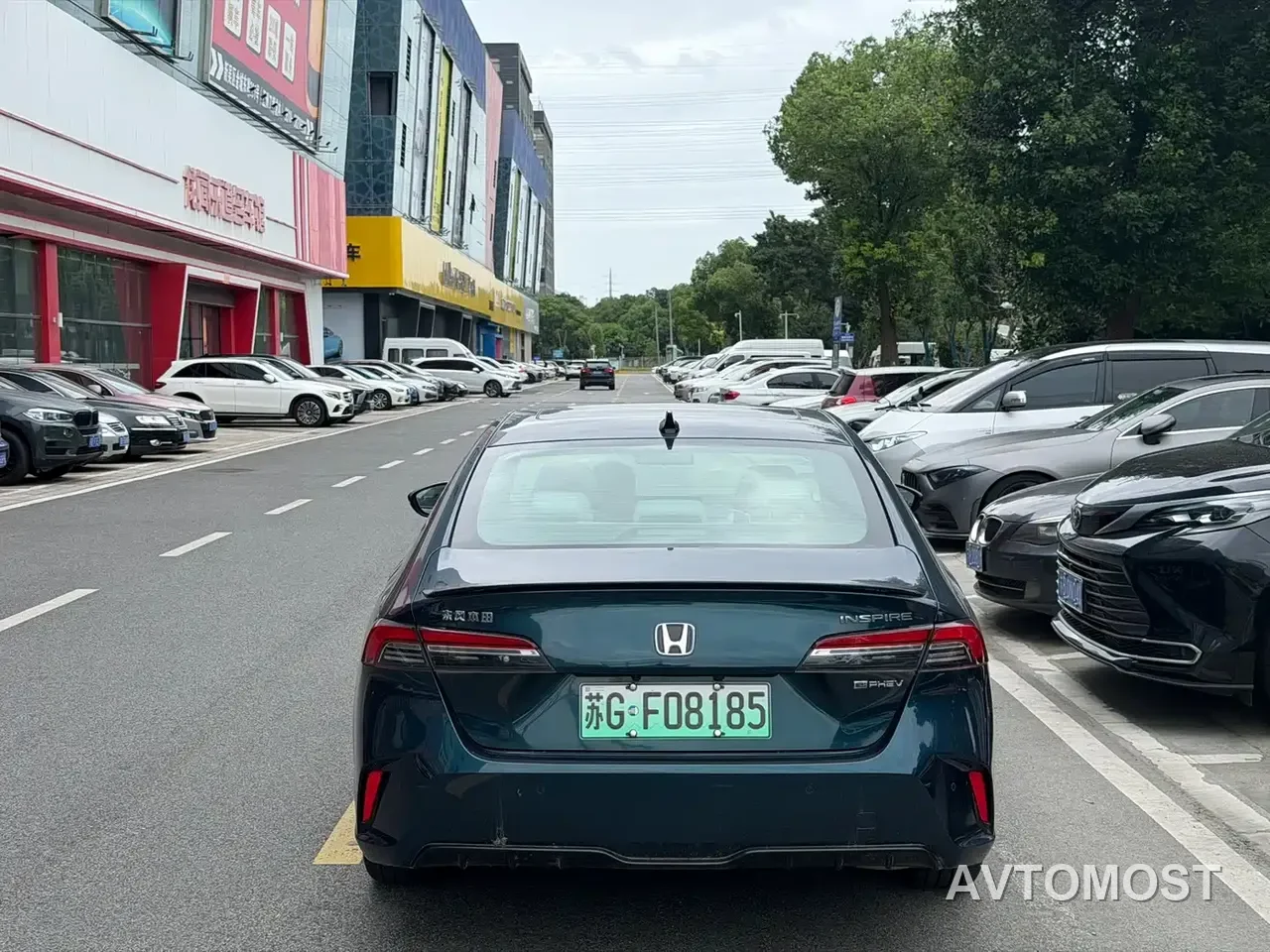 Honda Inspire Hybrid 2023 e:PHEV Smart Shine Edition — фото 2