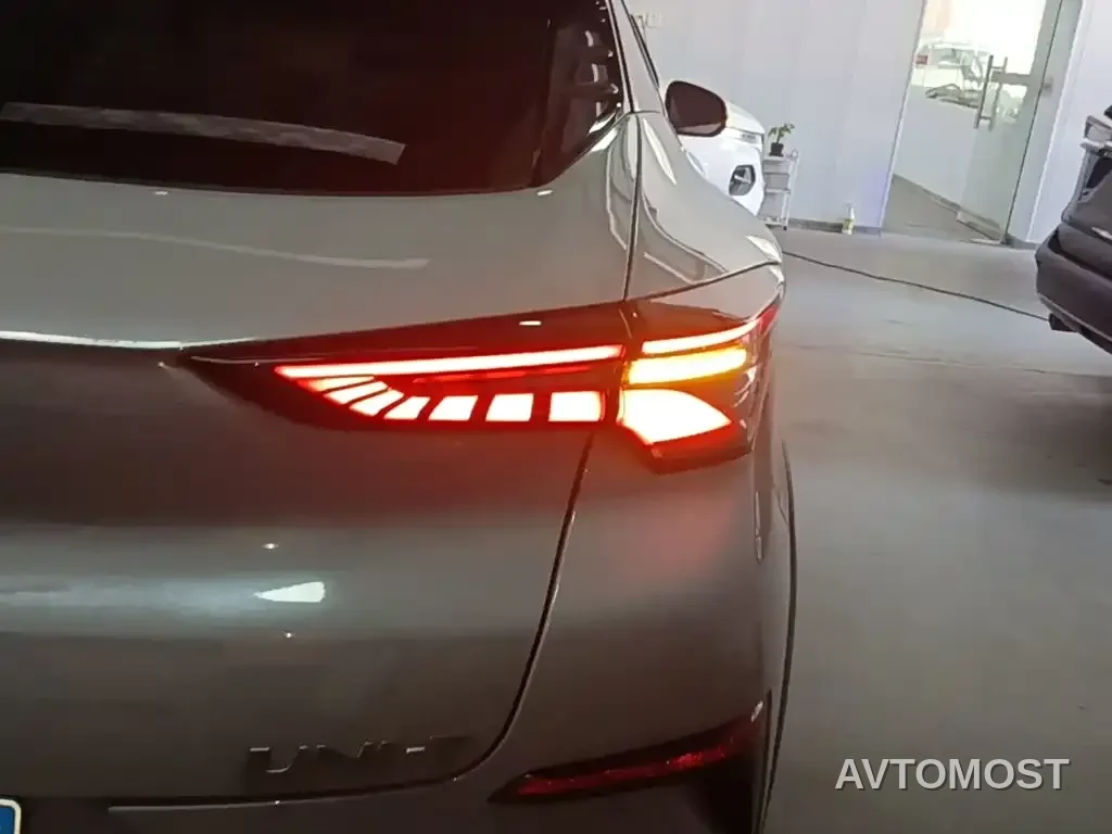Changan UNI-T 2020 1.5T Premium — фото 22