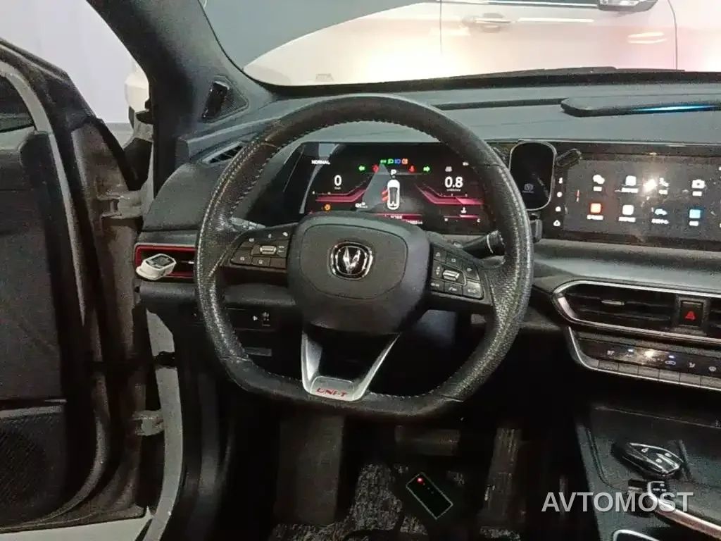 Changan UNI-T 2020 1.5T Premium — фото 8