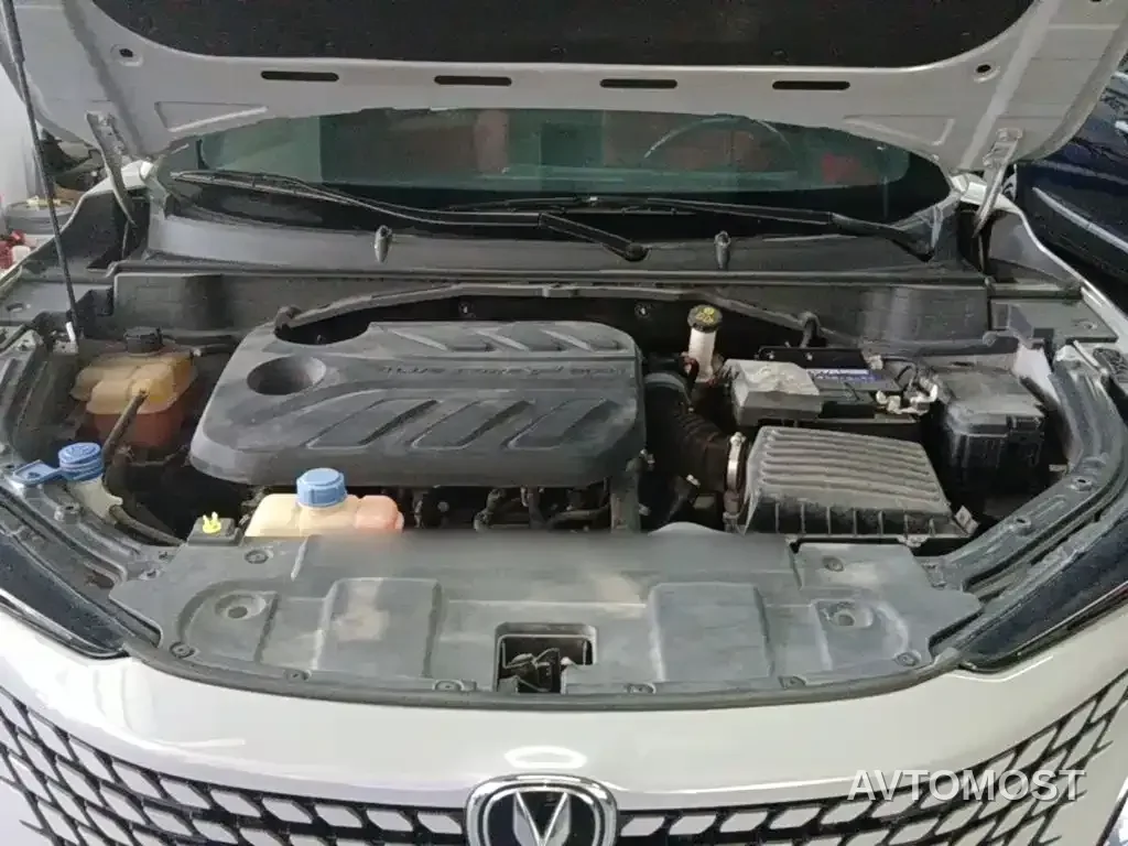 Changan UNI-T 2020 1.5T Premium — фото 16