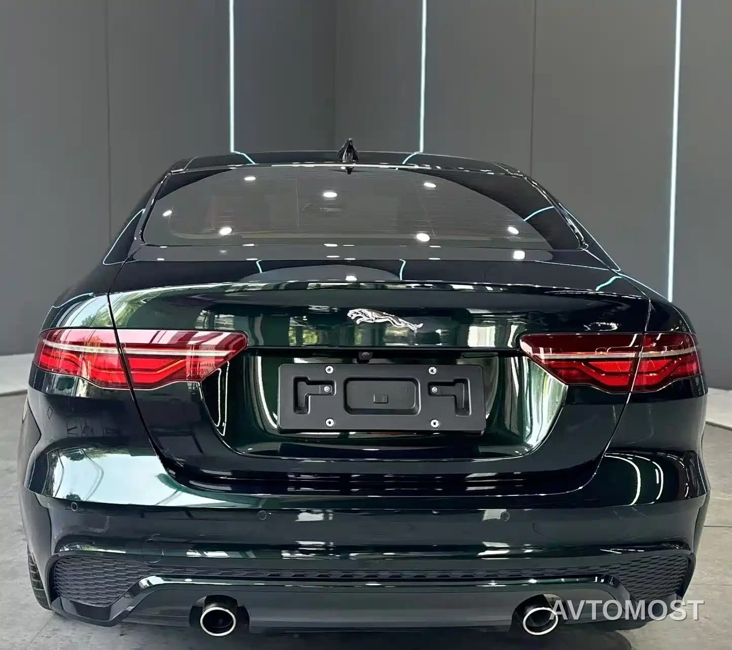 Jaguar XEL 2023 2.0T 250PS R-DYNAMIC S Progressive Sport — фото 7