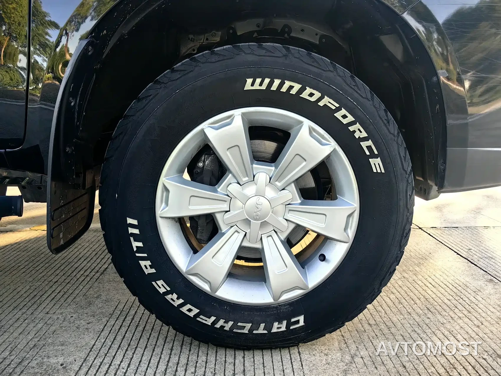 JAC T6 2023 2.0T Diesel 2WD Engineering Luxury Long Wheelbase — фото 13