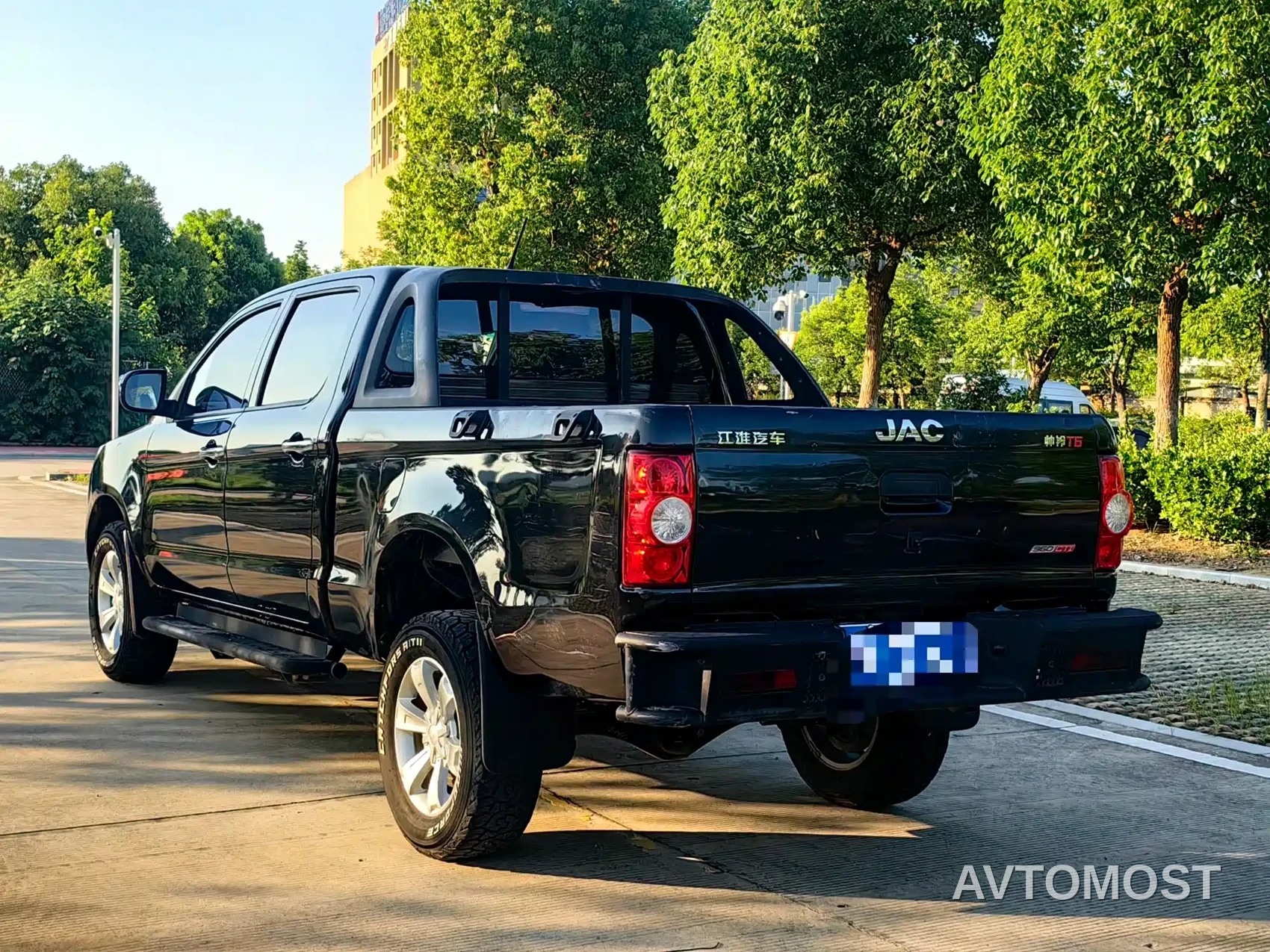 JAC T6 2023 2.0T Diesel 2WD Engineering Luxury Long Wheelbase — фото 16