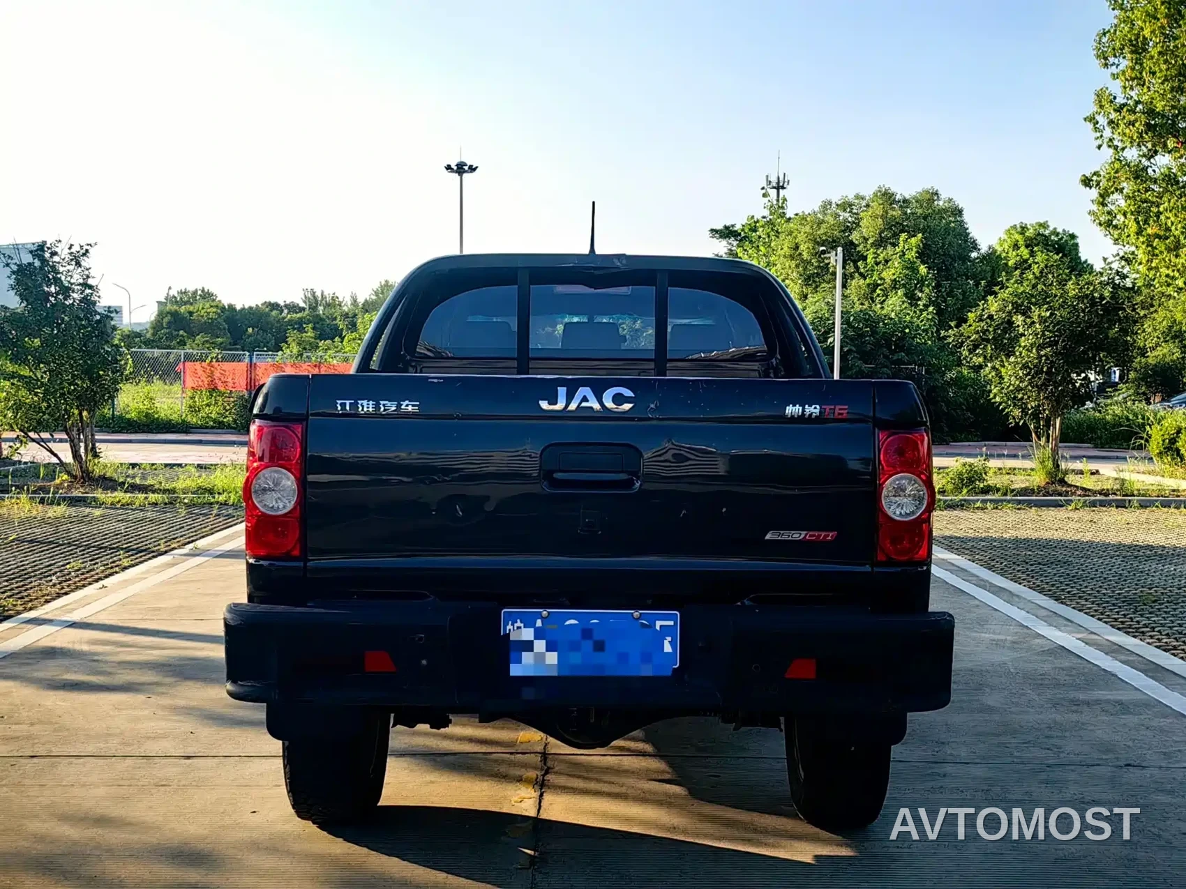 JAC T6 2023 2.0T Diesel 2WD Engineering Luxury Long Wheelbase — фото 17