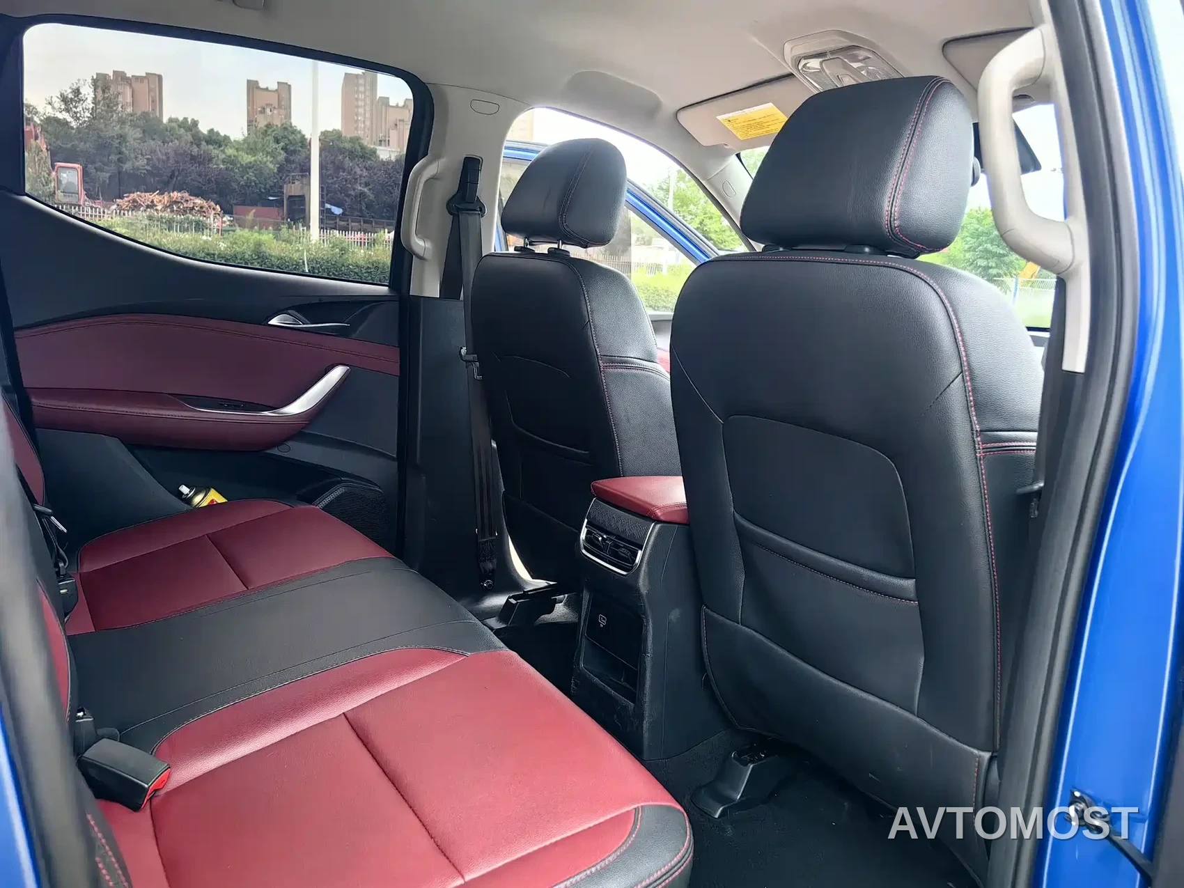 SAIC Maxus Interstellar 2023 Stellar R 2.0T Automatic Diesel 2WD Smart Leader Long Box — фото 12