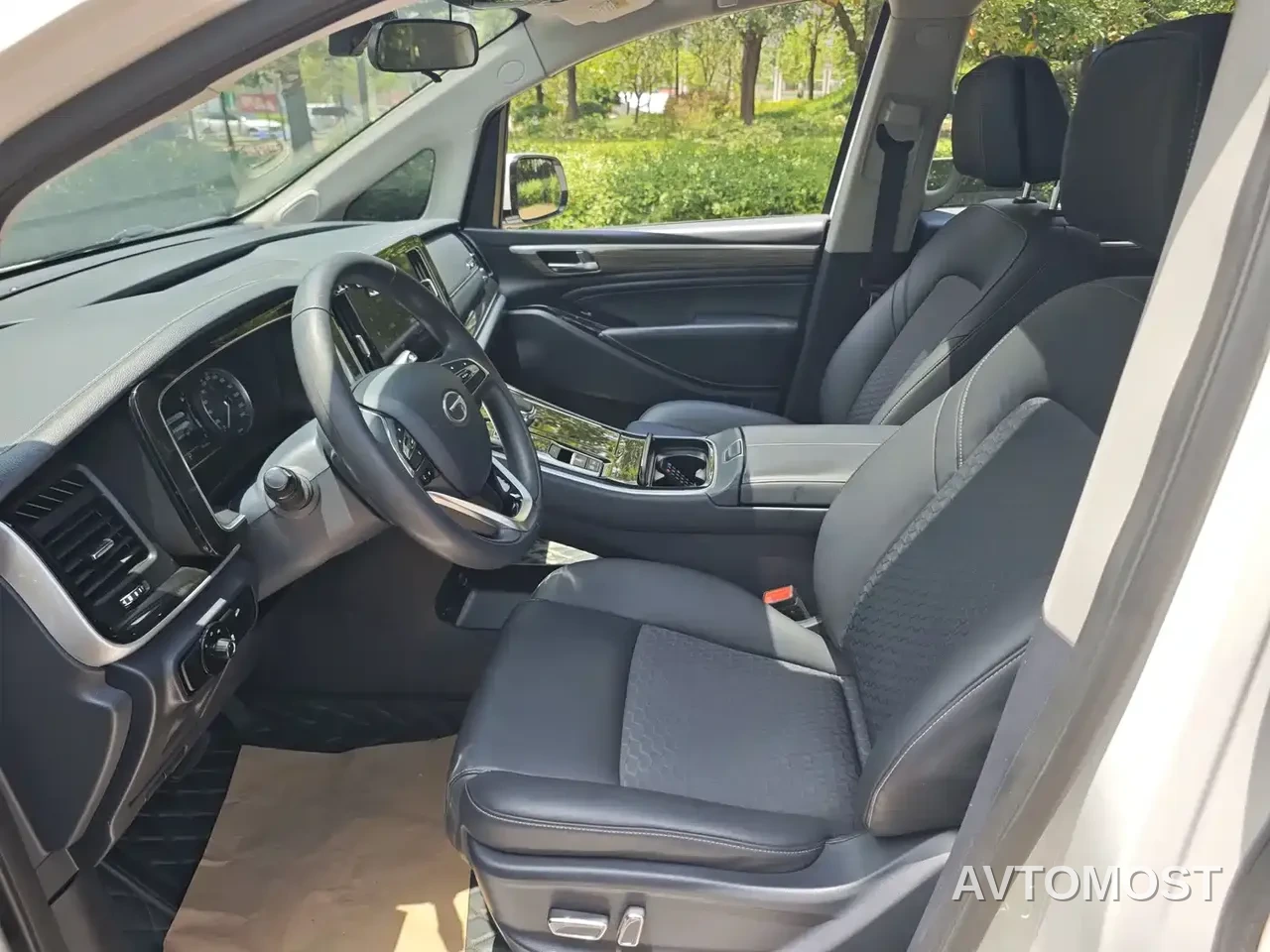 GAC Trumpchi M8 2021 Leading Show Series 390T Luxury Edition — фото 8