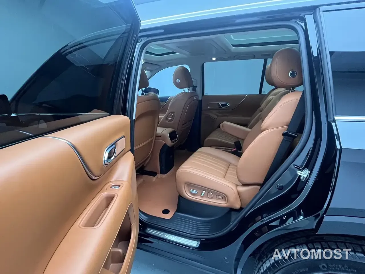 GAC Trumpchi Vision S9 2025 1.5T Hybrid Premium — фото 9