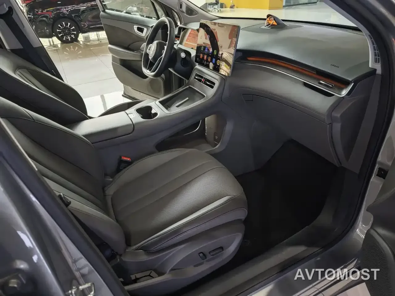 Shangjie SUV 2025 Model Extended Range Pro — фото 11