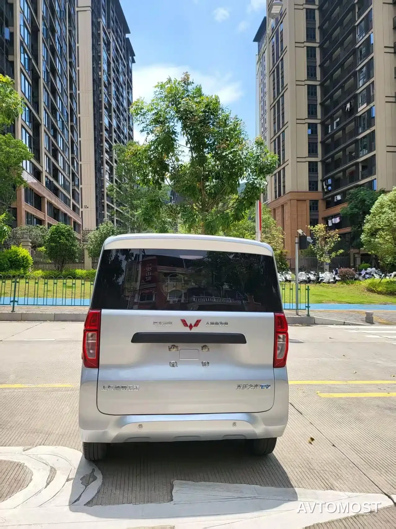 Wuling Zhiguang NEV 2025 Model Comfort — фото 9