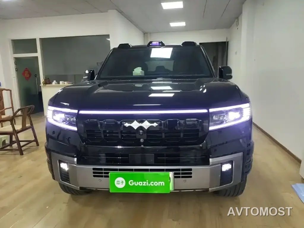 Fang Cheng Bao Leopard 8 2025 Zhiyong Flagship 7-Seater — фото 3