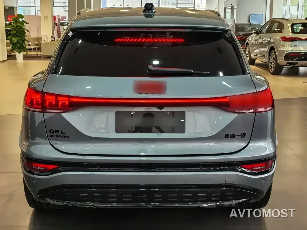 Audi Q6L e-tron 2025 Model Pioneer Edition — фото 6
