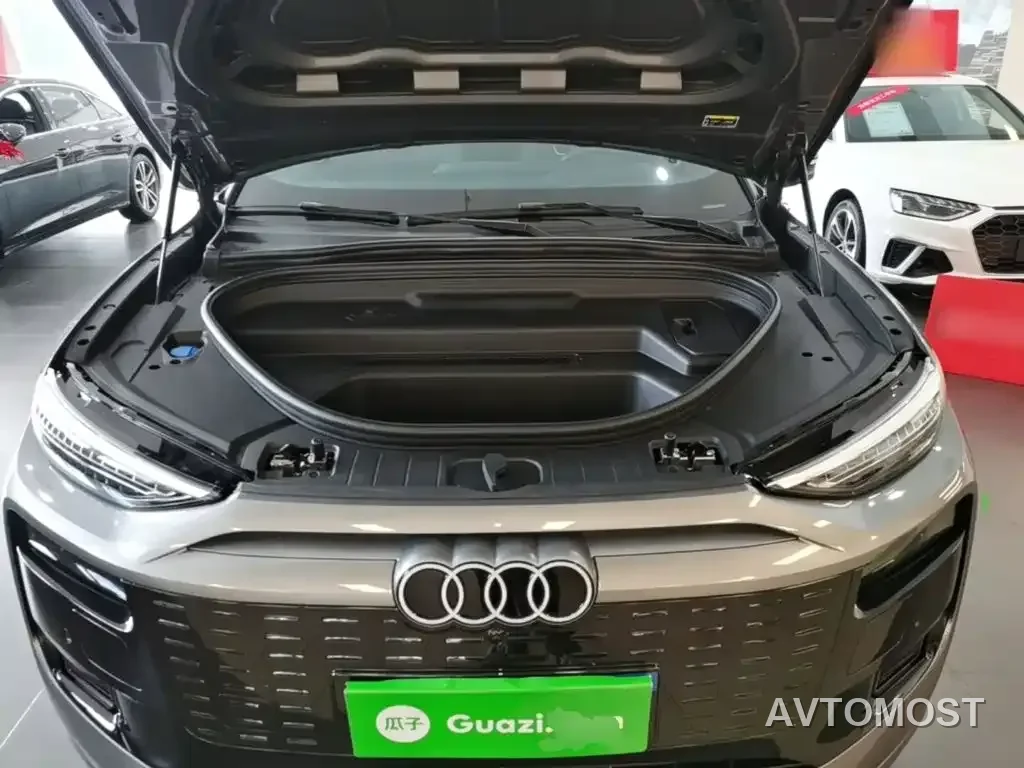 Audi Q6L e-tron 2025 Model Pioneer Edition — фото 16