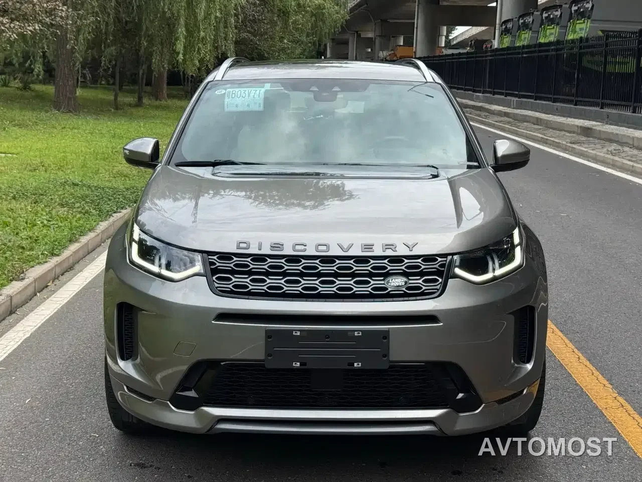 Land Rover Discovery Sport PHEV 2021 P300e Performance Tech Edition — фото 1