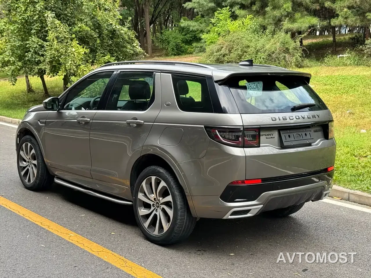 Land Rover Discovery Sport PHEV 2021 P300e Performance Tech Edition — фото 10