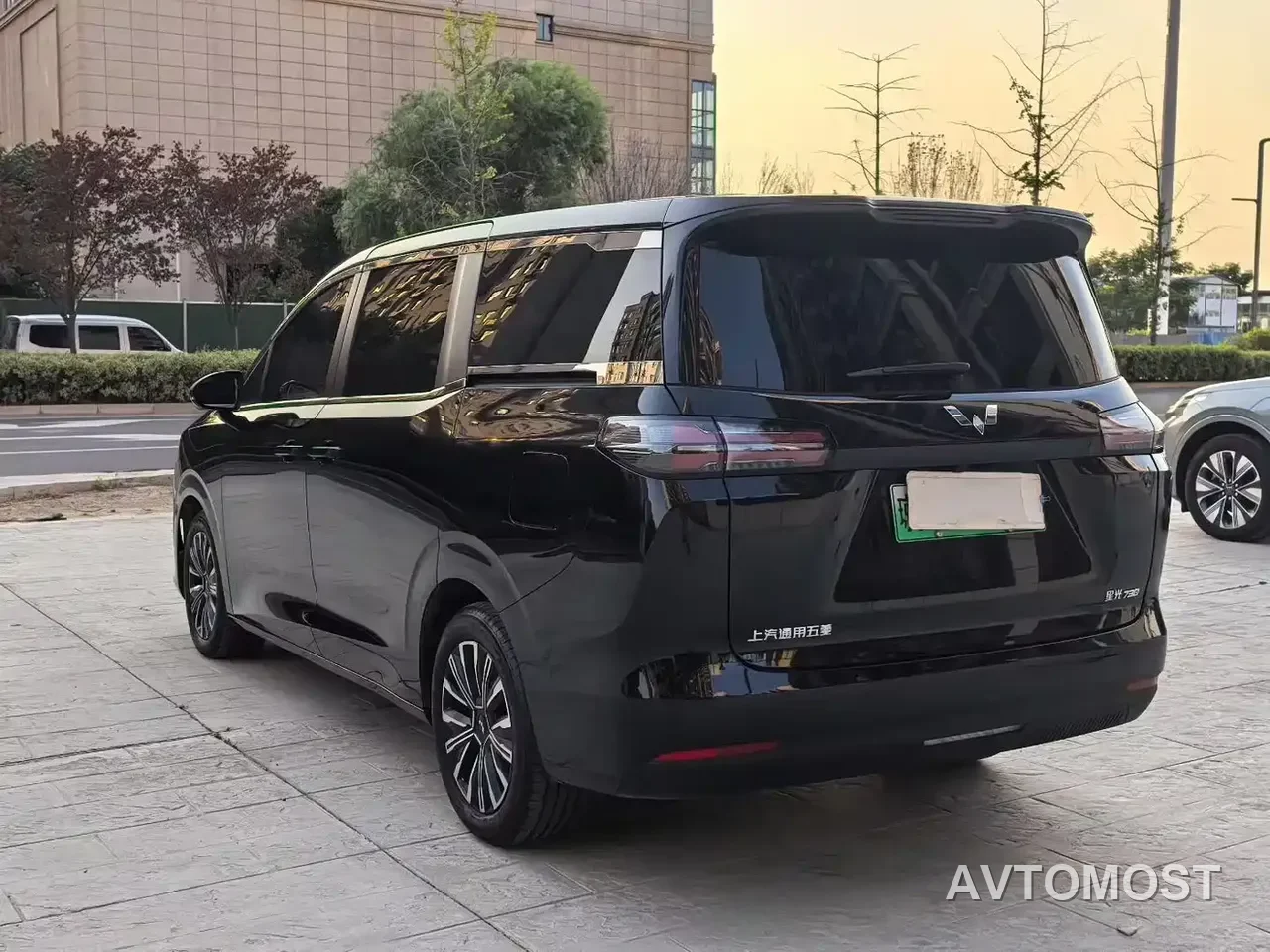 Wuling Motors Xingguang 730 New Energy 2025 Model Plug-in Hybrid Base Version — фото 8